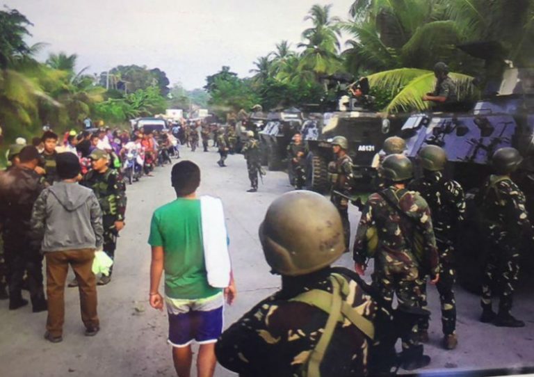 20 Armed Members of BIFF blocks Cotabato to Gensan road