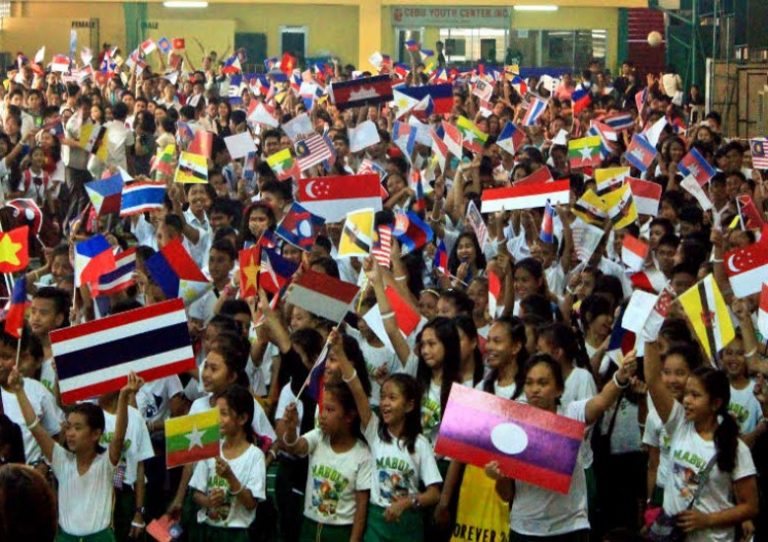 #ASEAN School Tour hits Cebu