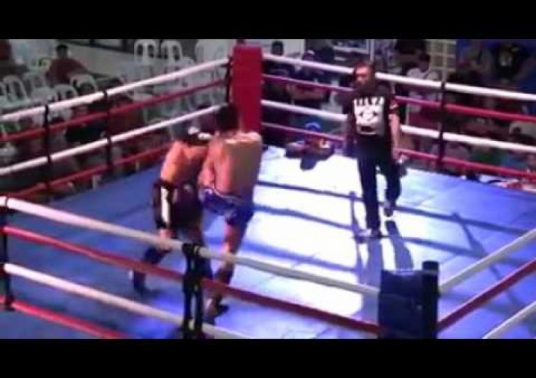 Manny Pacquiao sumabak sa Kickboxing