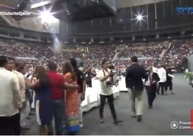 President Duterte meets Filipino community in Qatar