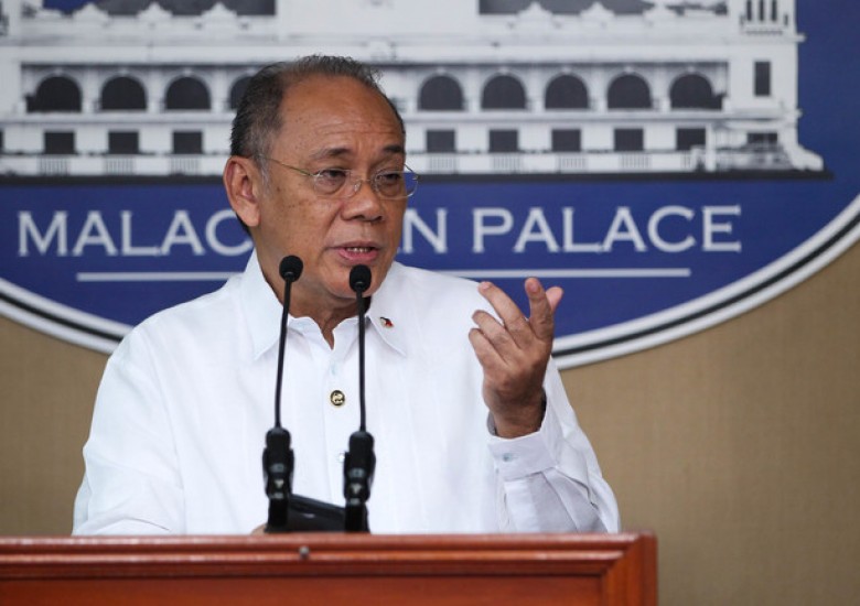 presidential-spokesperson-ernesto-abella-on-lent_1491885679-b