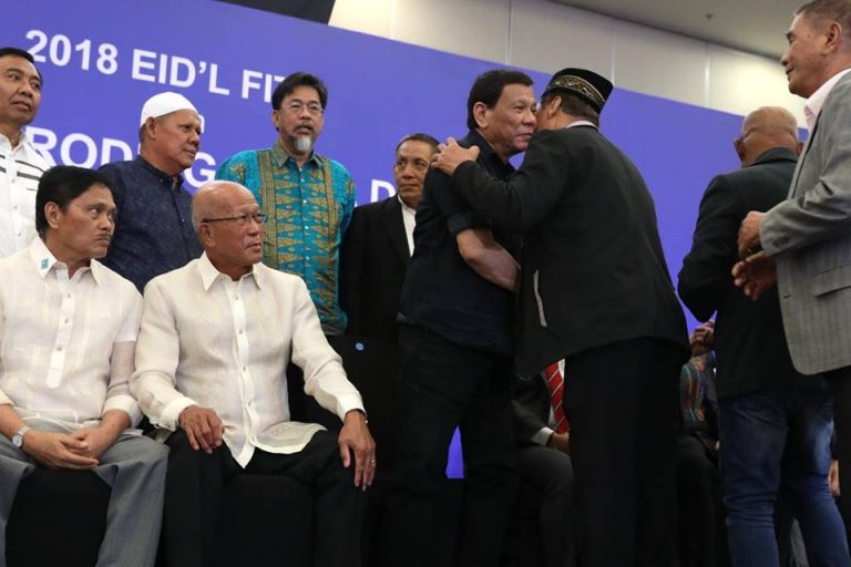 Pres. Duterte Joins the Celebration of Eid’l Fitr [IN PHOTOS]