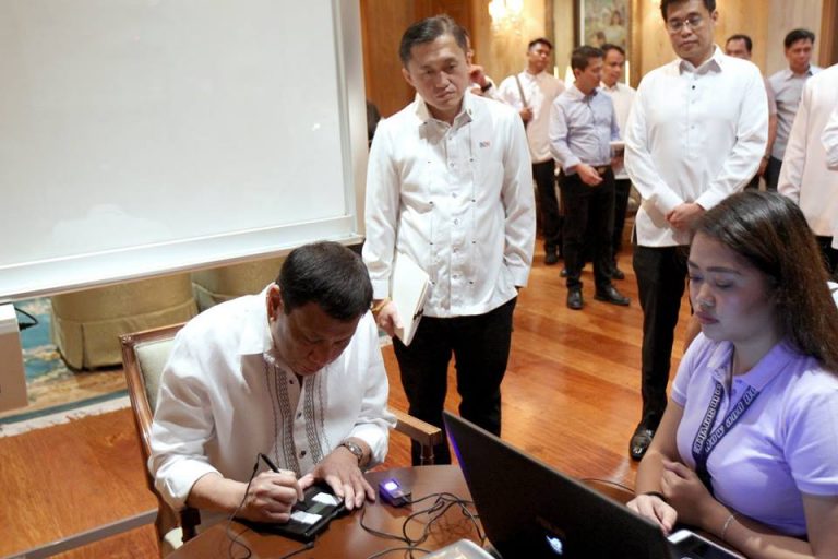 Pres. Duterte Applies for License To Own & Possess Firearm [IN PHOTOS]