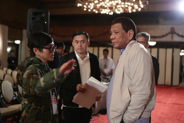 PRRD’s Preparation for Third SONA with Director Joyce Bernal [IN PHOTOS]