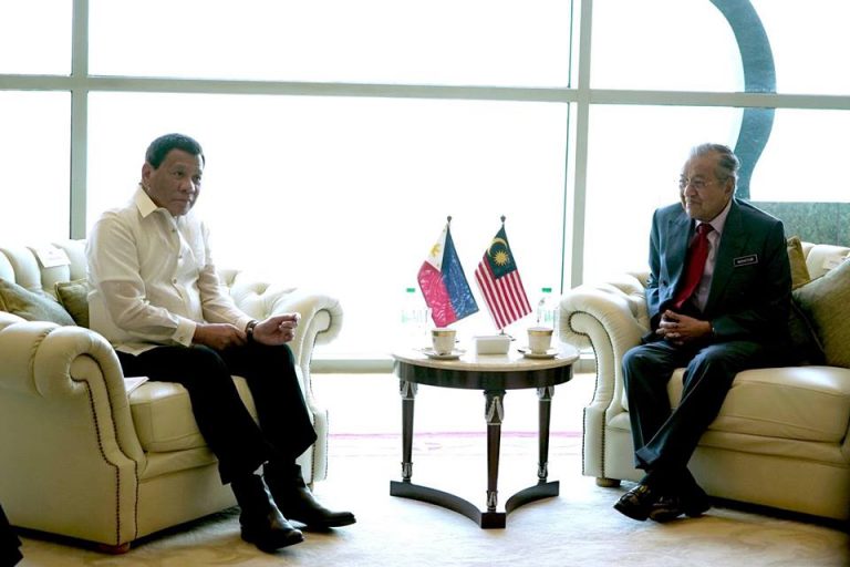Pres. Duterte Meets With Prime Minister of Malaysia [IN PHOTOS]