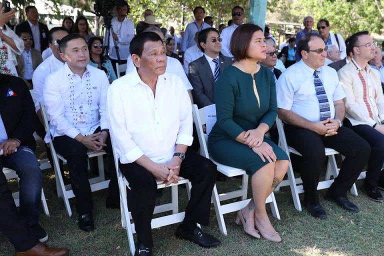 Pres. Duterte Lays Wreath At Open Doors Monument In Israel [IN PHOTOS]