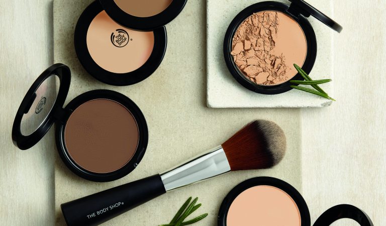 The Essentials to Flawless Makeup Look from the Body Shop The Essentials to Flawless Makeup Look from the Body Shop