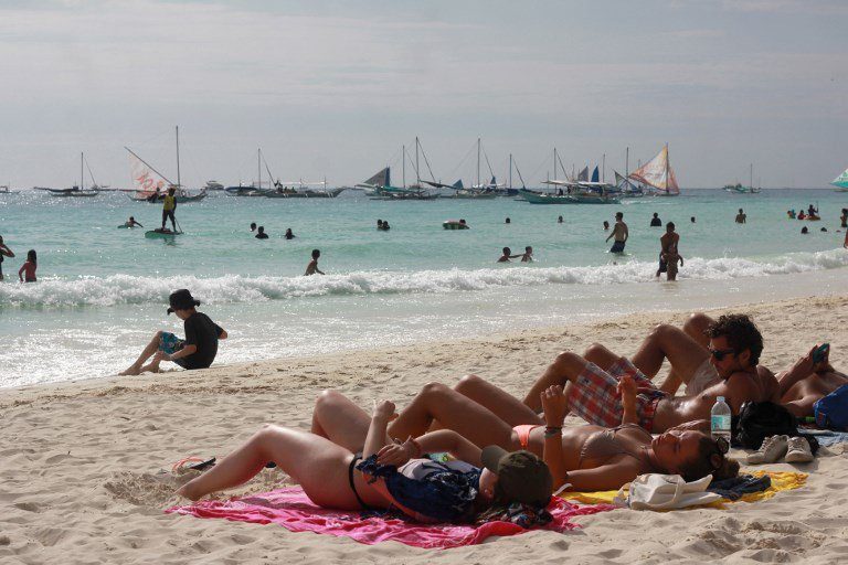 tourist arrivals in the Philippines