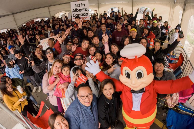 Fast-Food Sensation Jollibee Opens First Store in Alberta to a Massive Crowd, Inspires Days-Long Camp-Outs