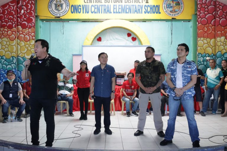 Senator Bong Go and others Ignored “Social Distancing” Directive by the DOH?