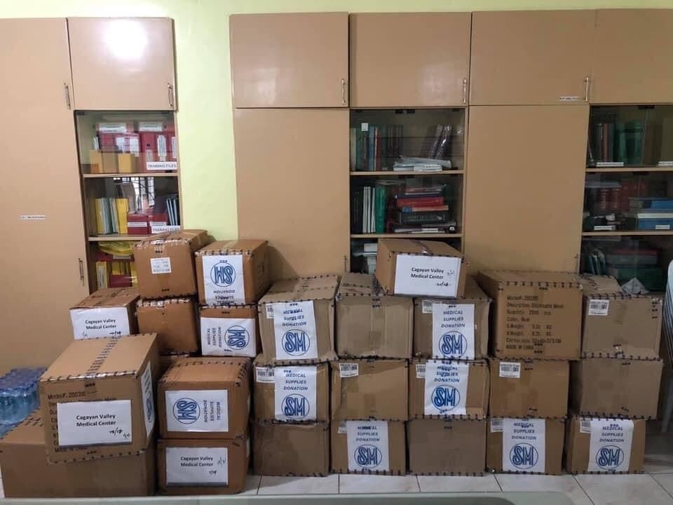 SM Foundation Donates PPEs to North Luzon Hospitals